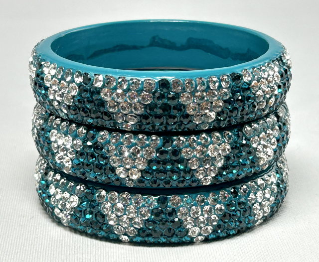 WT26 teal zigzag rhinestone bangles